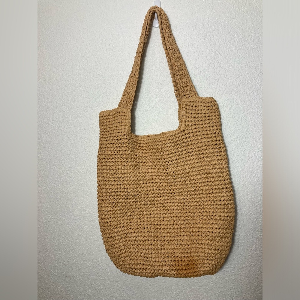 Sea grass woven handle bag shoulder bag snap closure one size beach bag